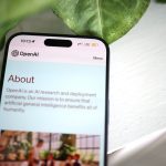 Anyone else noticing a huge difference between AI search results and normal Google results?